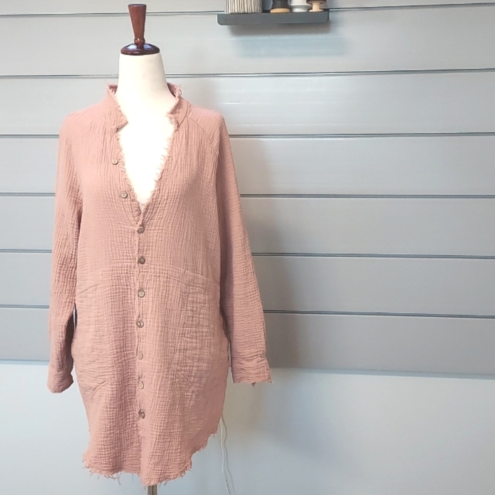 Textured Raw Edges Button-Down Tunic - image 1